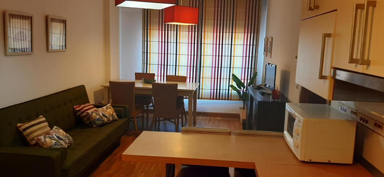 Apartamento Centro De Sanxenxo Con Garaje Exterior photo